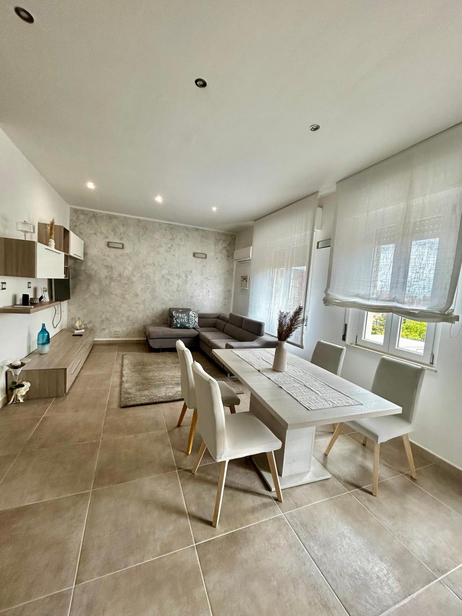 L'Approdo A Porto Torres Apartment Екстериор снимка