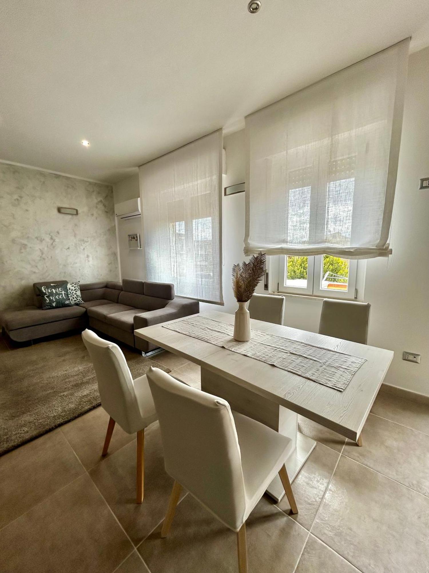 L'Approdo A Porto Torres Apartment Екстериор снимка